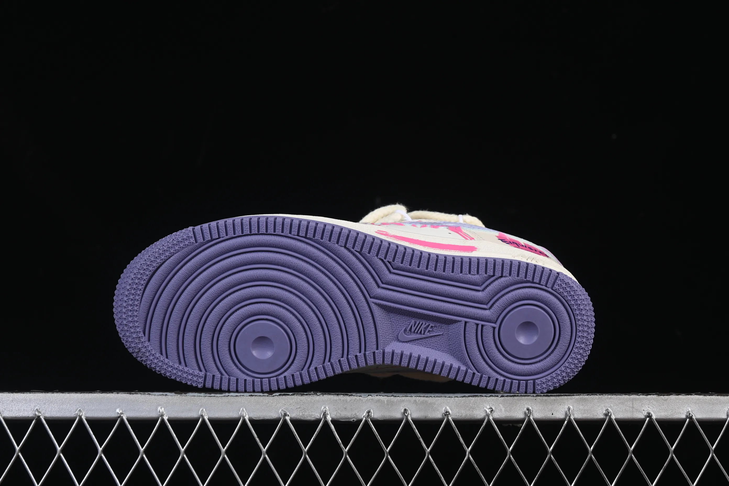All categories Nk Air Force 1 Air Force series Nk Air Force 1 Low Air Force low-top Nike Air Force 1'07 Low "Confession" Hand-painted graffiti Purple pink confession Air Force 1 low-top casual sneakers BD7701-220